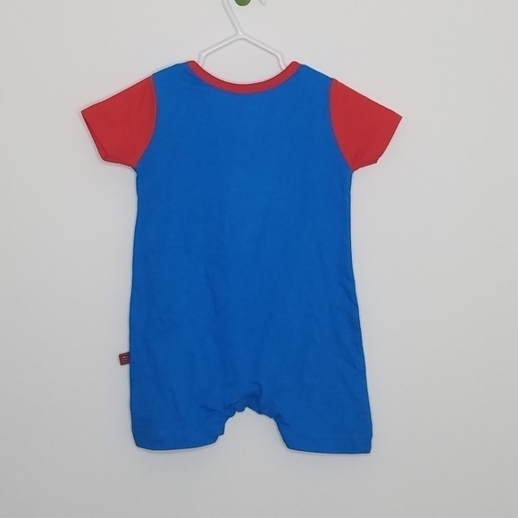 NWT Superman Romper 3-6m - Picture 2 of 5
